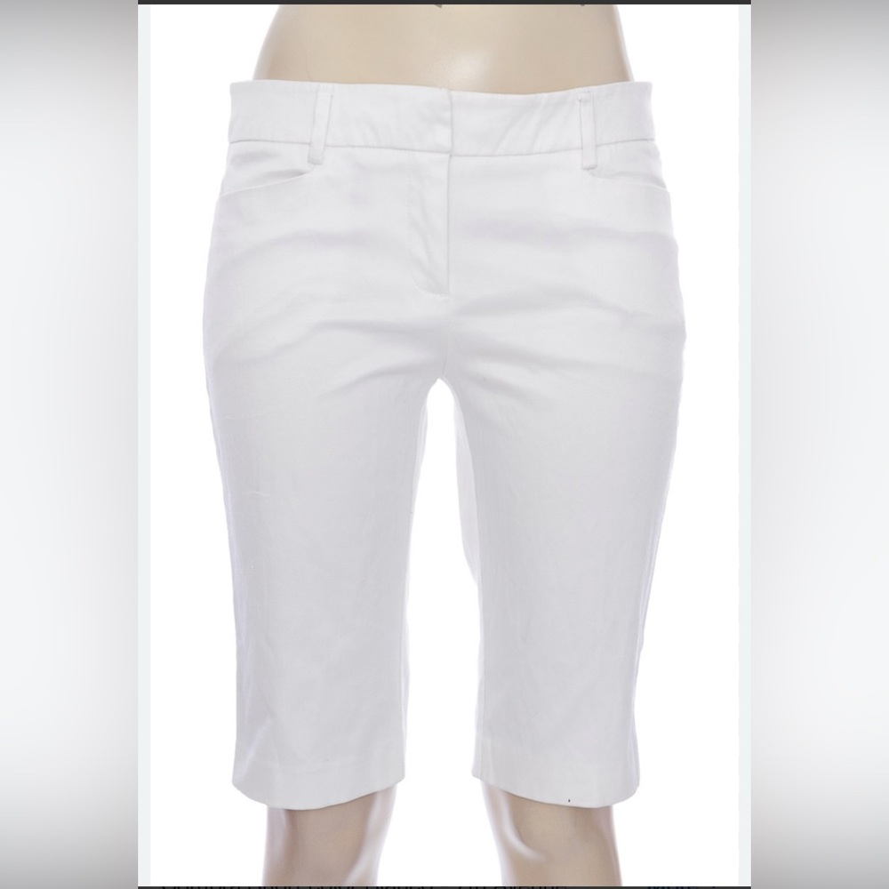 Elegant White Women's Bermuda Shorts